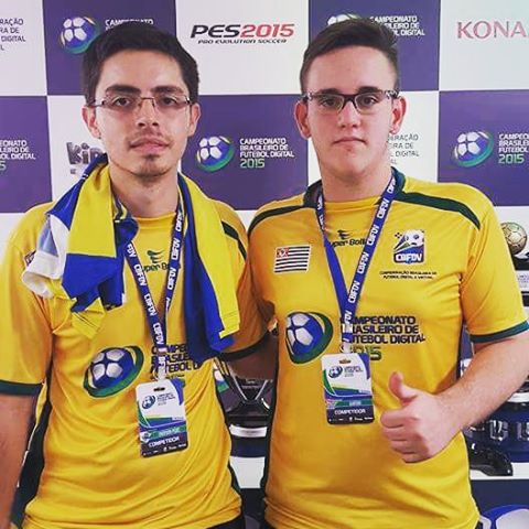 12036934_870560509665723_6554405265349755773_n